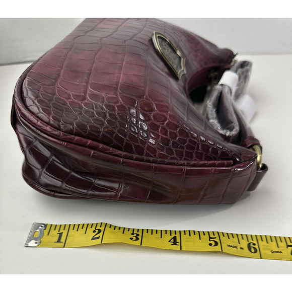 NWT Harry Potter Bundle Lot Gryffindor Shoulder Bag Faux Croc Purse + Accesories - Picture 9 of 16